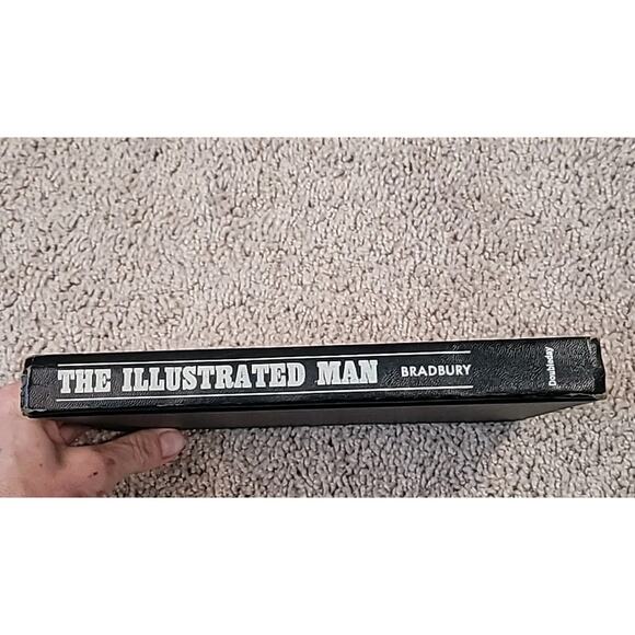 The Illustrated Man by Ray Bradbury – 1951 Book Club Edition Hardcover – VGC - Picture 3 of 10